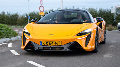 McLaren Artura V6 (680HP) - Engine Sounds !