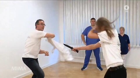 "Learn Self-Defense Against Knife Attacks: Essential Guide for Soy-Trained Germans"