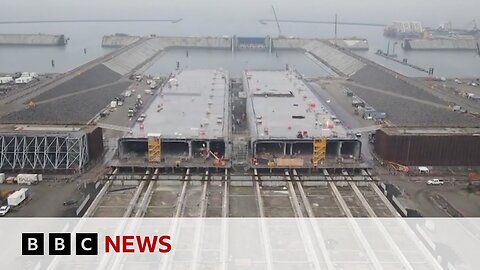 How the world’s largest underwater tunnel is being built | BBC News