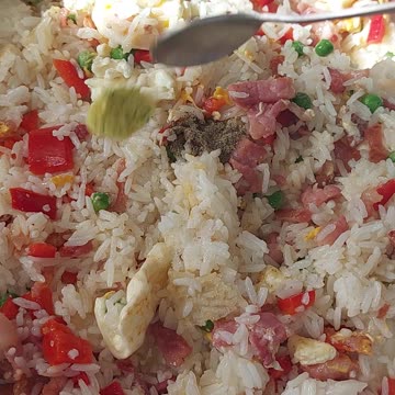 Bacon Egg Fried Rice 🤤 #Three3Eggs #Bacon #FriedRice #EggFriedRice