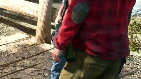 Days Gone - Showing Mike the Cave (Survival II)