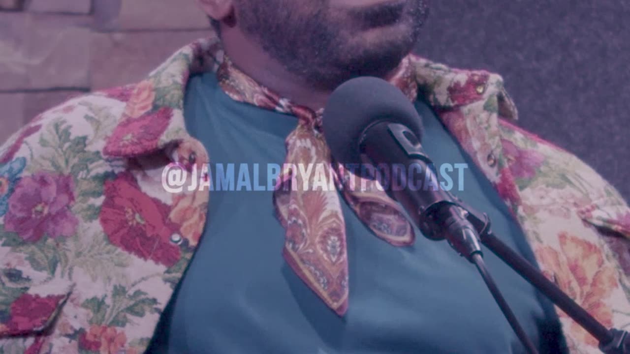 He rented a theater to PROPOSE 💍