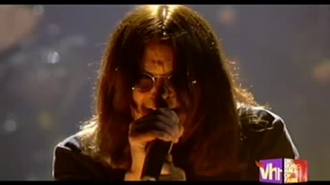Black Sabbath - Paranoid = UK Music Hall Of Fame 2005