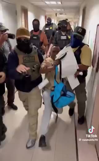 This illegal REALLY doesn't want to go back home. Luckily no one cares what he wants.