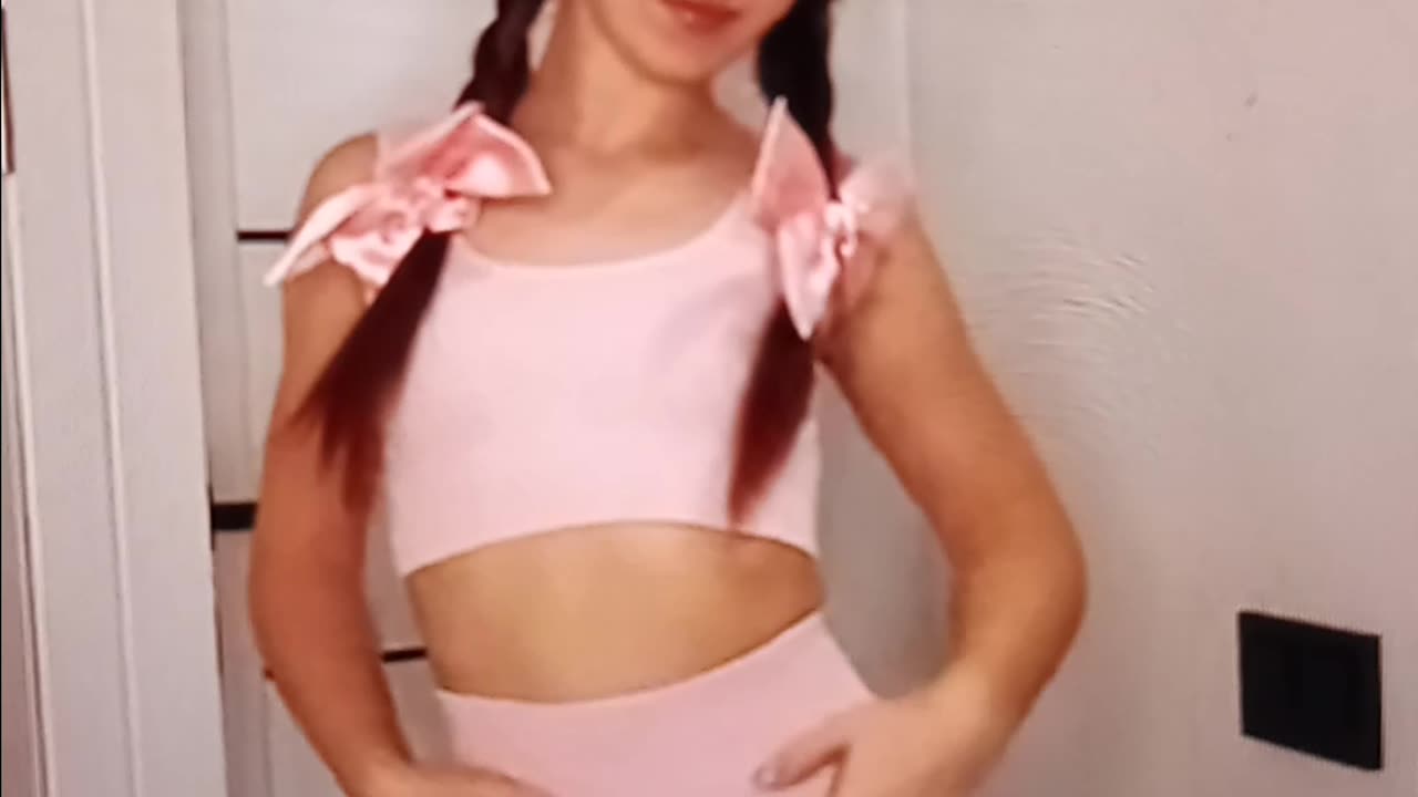 Sporty Leggings try on