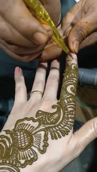 Intricate Elegance: Watch My Mehndi Design Unfold! 🌺✨