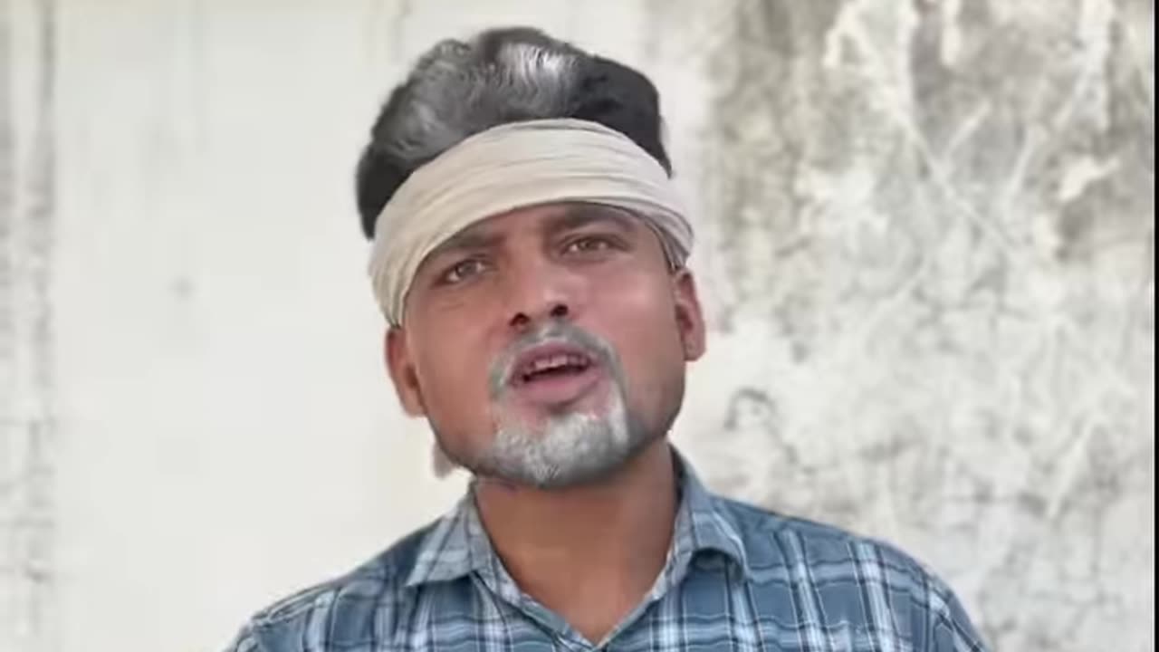 Hamara gaon ghumlo jaake😂