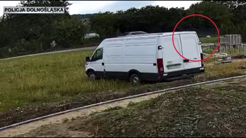 W miejscowości Wilków-Osiedle doszło do groźnego wypadku. 23-letni kierujący hulajnogą,