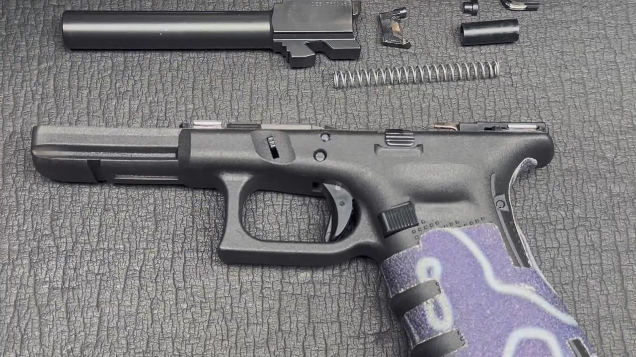 GLOCK 17 DIY — FULL ASSEMBLY STEP BY STEP