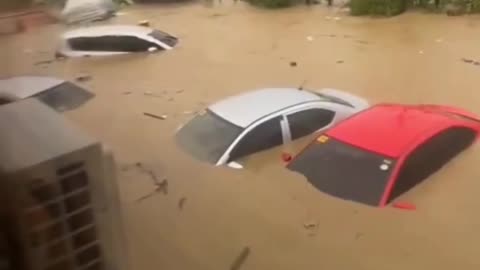 EXTRÉMNÍ ZÁPLAVY NA FILIPÍNÁCH 4.11.2025