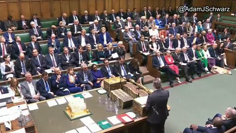 Starmer pushing communism, invaders, digital id, social credit and depopulation bioweapons - denies that Covid "vaccines" cause cancer