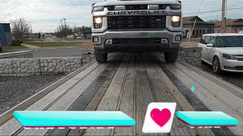 2 AMBULANCES #ourtruckinglife #truckdrivers #reallifetruckers #trucker #atruckerslife #truckdriver