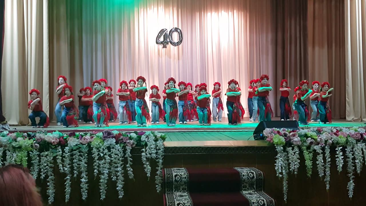 Studioul de dans „Dixi” la Sărbătorirea a 40 de ani de la deschiderea Casei raionale de cultură 23/29