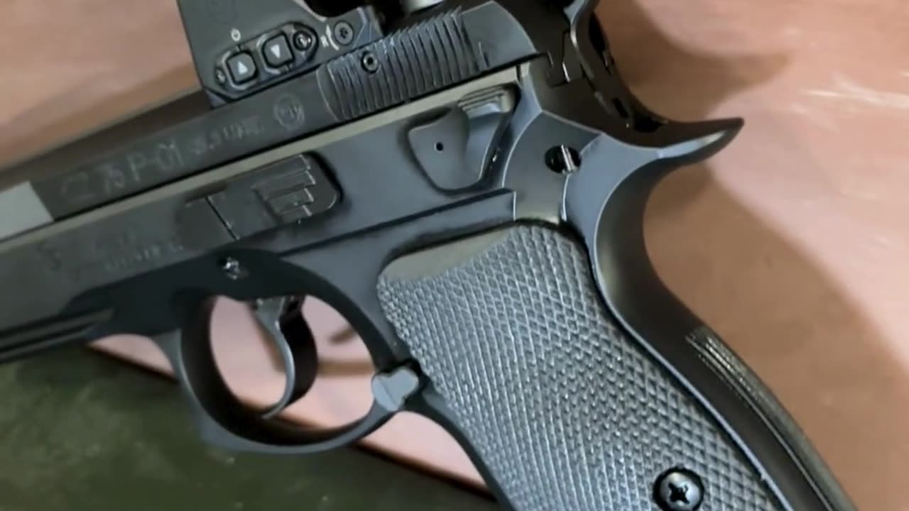 CZ 75 P 01 + Sig Romeo X Accuracy amplified #EDC #ConcealedCarry #CZ #WestPalmBeach #GunsandRange