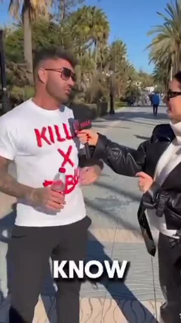 Who is more beautiful, a man or a woman？