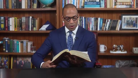 HUD Secretary Scott Turner Reads a Story From the Gospel of Luke on Christmas Eve