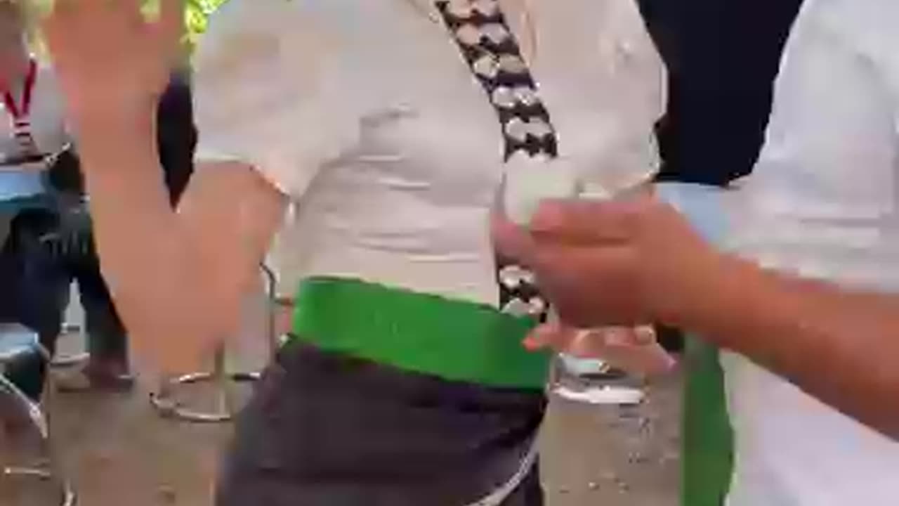 shake your ass like a peacock
