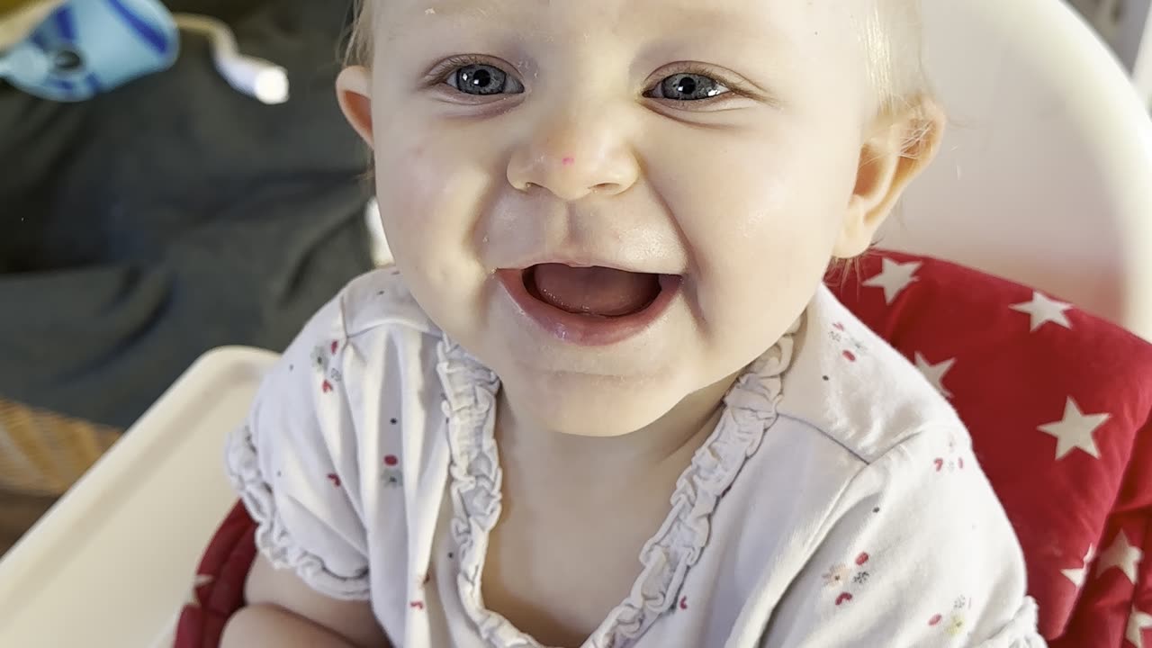 Kayla’s Biggest Smile During Singalong 🎶💗