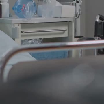 R. Kelly Rushed to Hospital After Overdose.