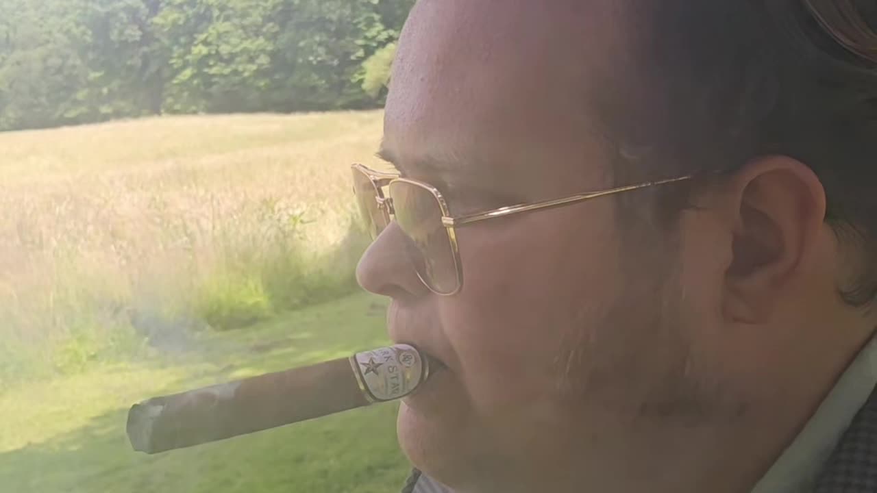 PR Black Star Cigar.