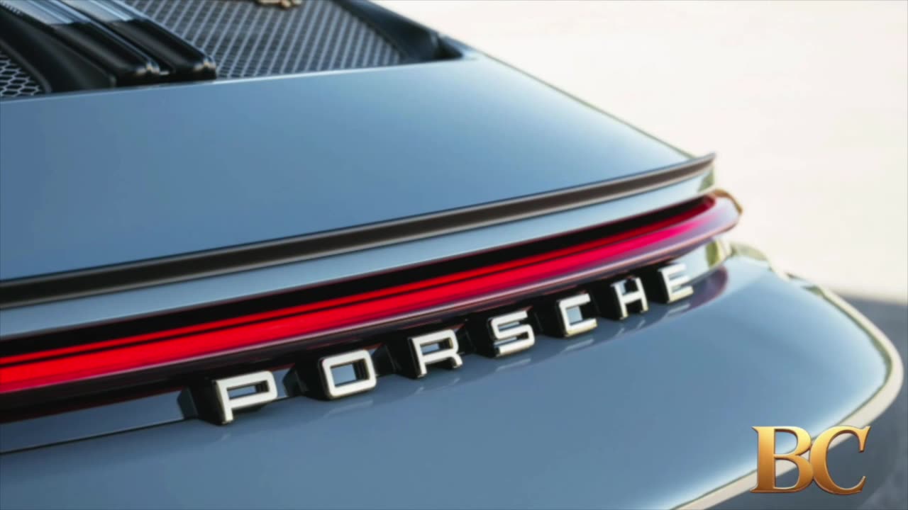 Porsche shares shed 7% after cutting outlook