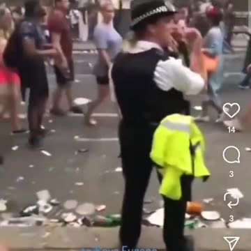 UK police allow migrants to be degenerate to them
