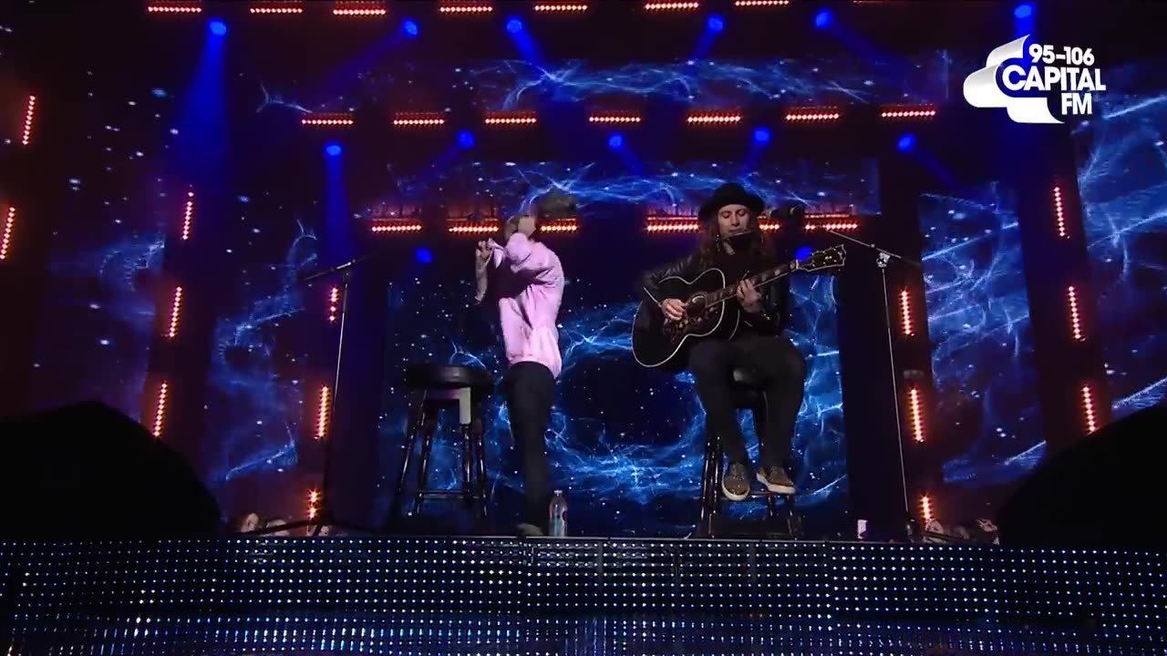 Justin Bieber - 'Love Yourself' (Live At Jingle Bell Ball 2015)
