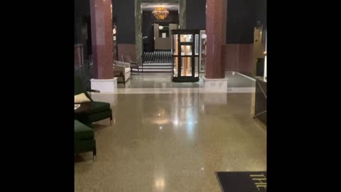 The Warrior hotel vid