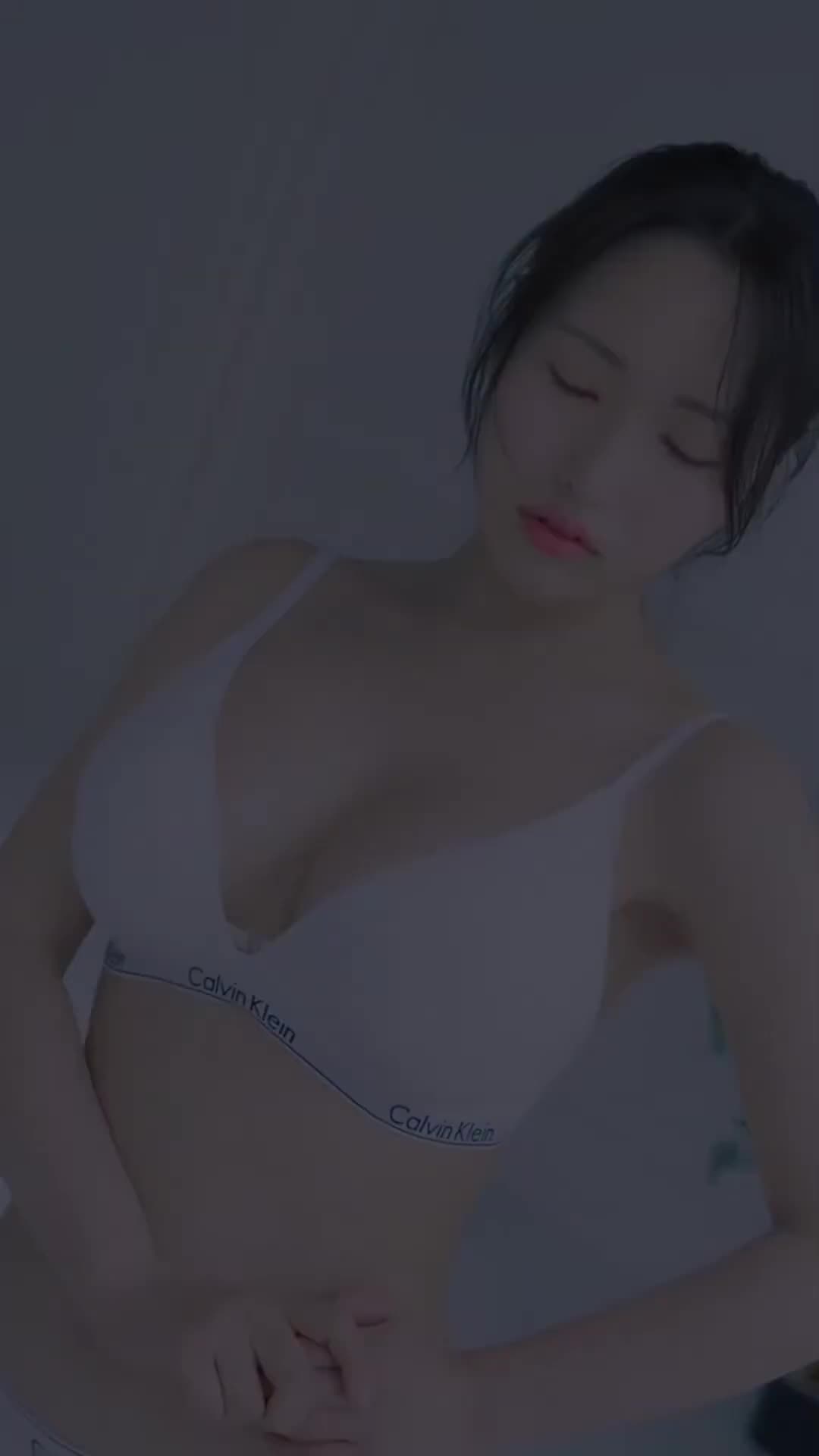Hot Korean Model Yura