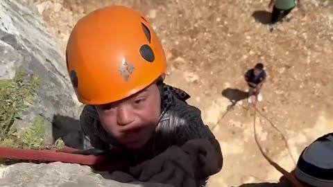 يحيى عامل حالو زلمه بس النهايه غير😂😂❤️ #يحيى_الزعبي Funny Video in 2025