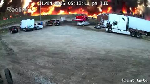 Death toll rises to 12 in Louisville, Kentucky UPS plane crash