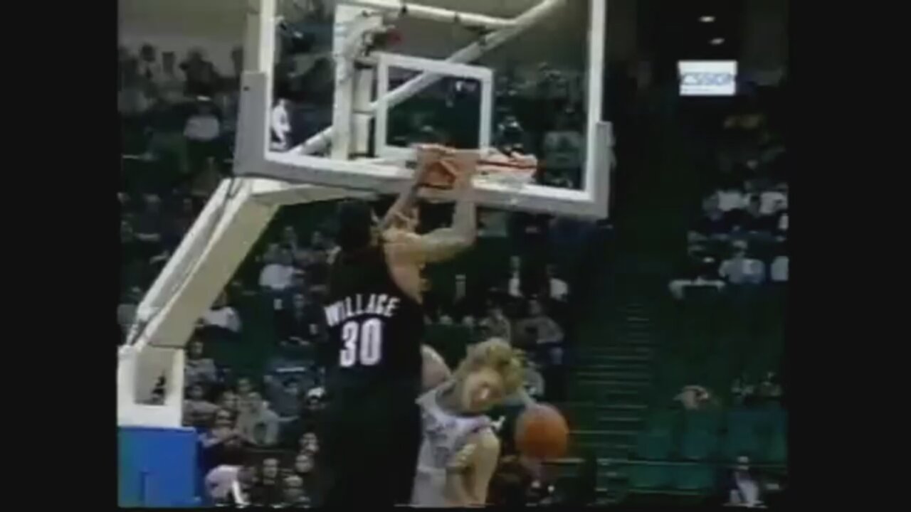 Rasheed Wallace 20 Points 4 Ast 4 Stl @ Mavericks, 2000-01.