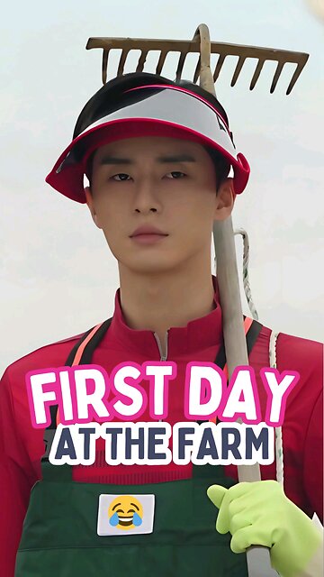 Fastest (and Funniest) Farmer Ever! 💨😂