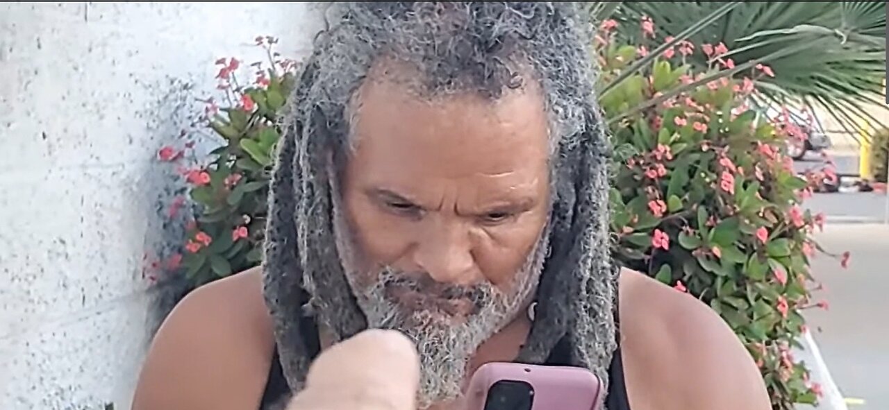 IP2 Stories - Eric Kicked Out Of Stater Brothers Maces a Bum! Gets Detained