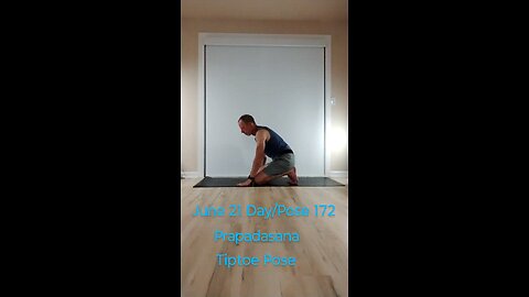 Prapadasana / Tiptoe Pose