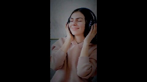 El Misterio de la Caja de Cera: NO ABRAS NADA de extraños