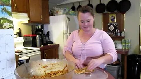 Dehydrated spaghetti with chicken backpacking trail food