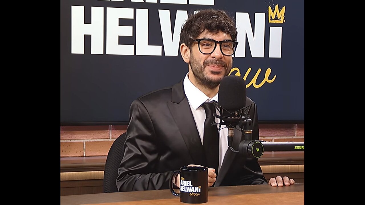 Tony Khan’s Interview Was SOULLESS—AEW Fans Pretend It’s “Historic”! Sad! #shorts