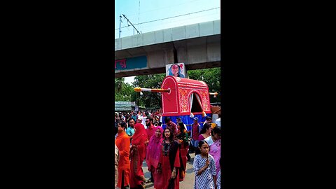 পালকিতে বউ নাই.. 😝