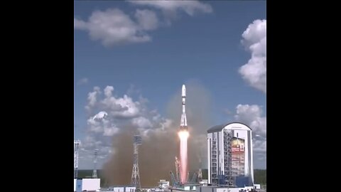 🇮🇷 Iran launched Nahid 2 telecommunication satellite into space with Russian Soyuz rocket