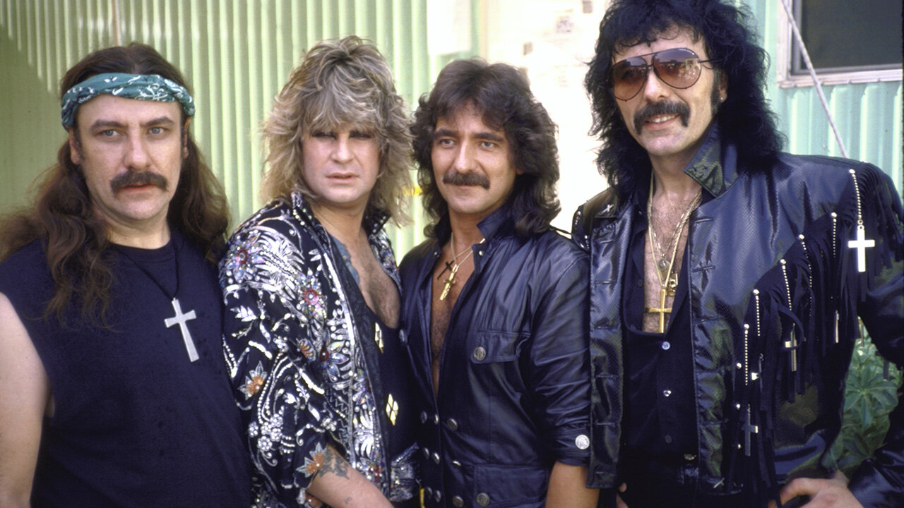 Behind A Wall Of Sleep~ Black Sabbath ( Live )