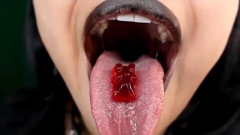BEAUTIFUL MOUTH & TONGUE CLOSEUP ASMR