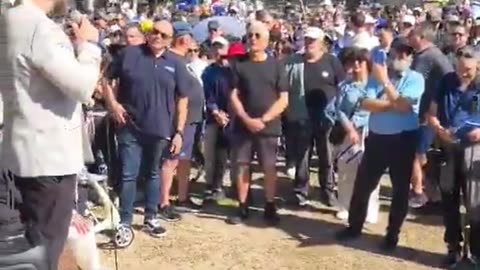 Australia is waking up. Growing crowds at Bondi Beach