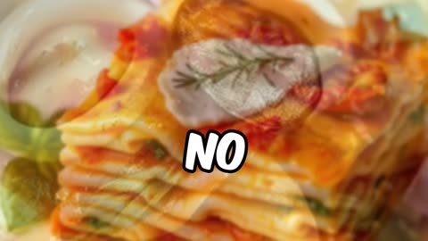 IS YOUR LASAGNA LAYERS FALLING APART - THIS IS THE GLUE TRICK!) 🚫🍝🧩”