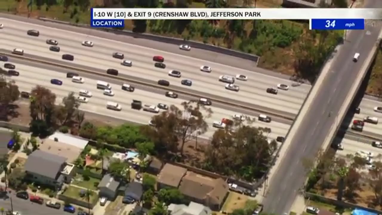 LIVE: Police Chase in LA, high-speed pursuit of robbery suspect