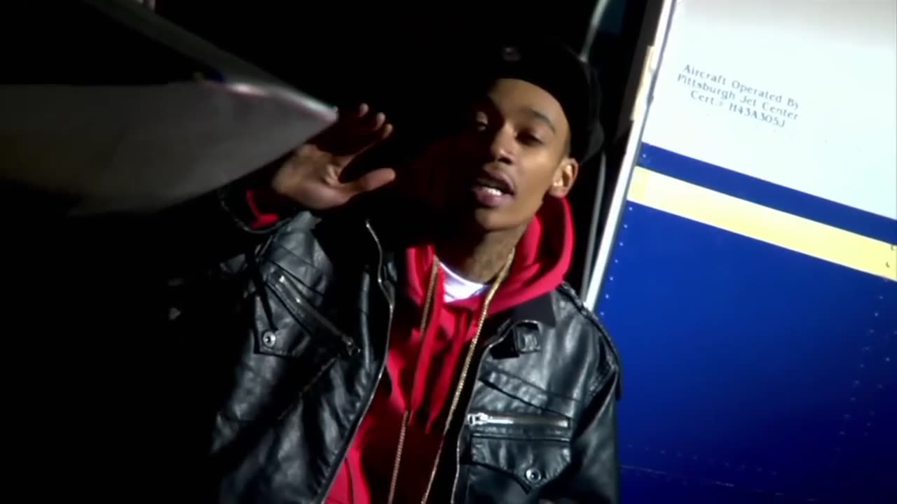 Wiz Khalifa-"This Plane" #Music Video