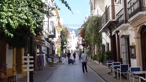 Marbella Travel Vlog 🇪🇸 Discovering the Old Town & Relaxing by the Sea