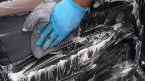 Deep Cleaning a Filthy Car Interior.
