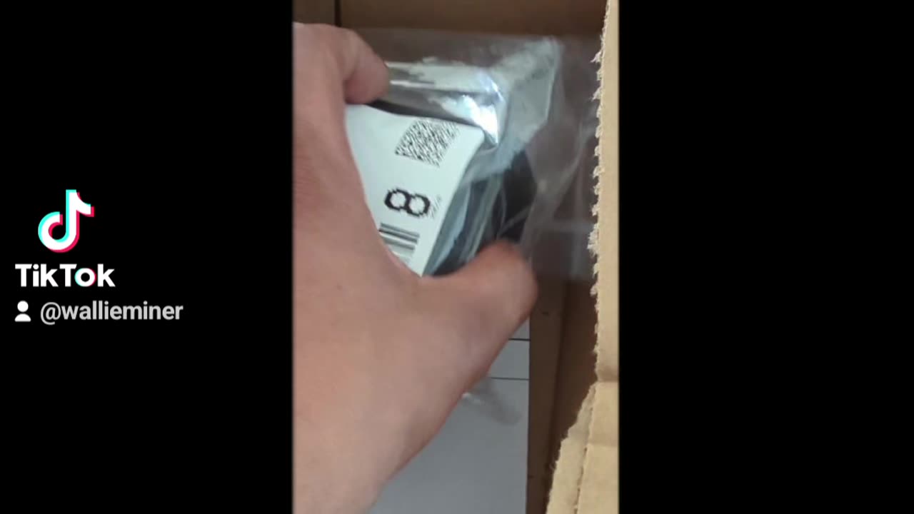 Pebble unboxing