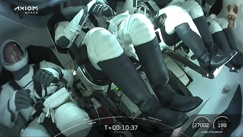SpaceX launches 1st all-private Axiom crew to space station, nails landing
